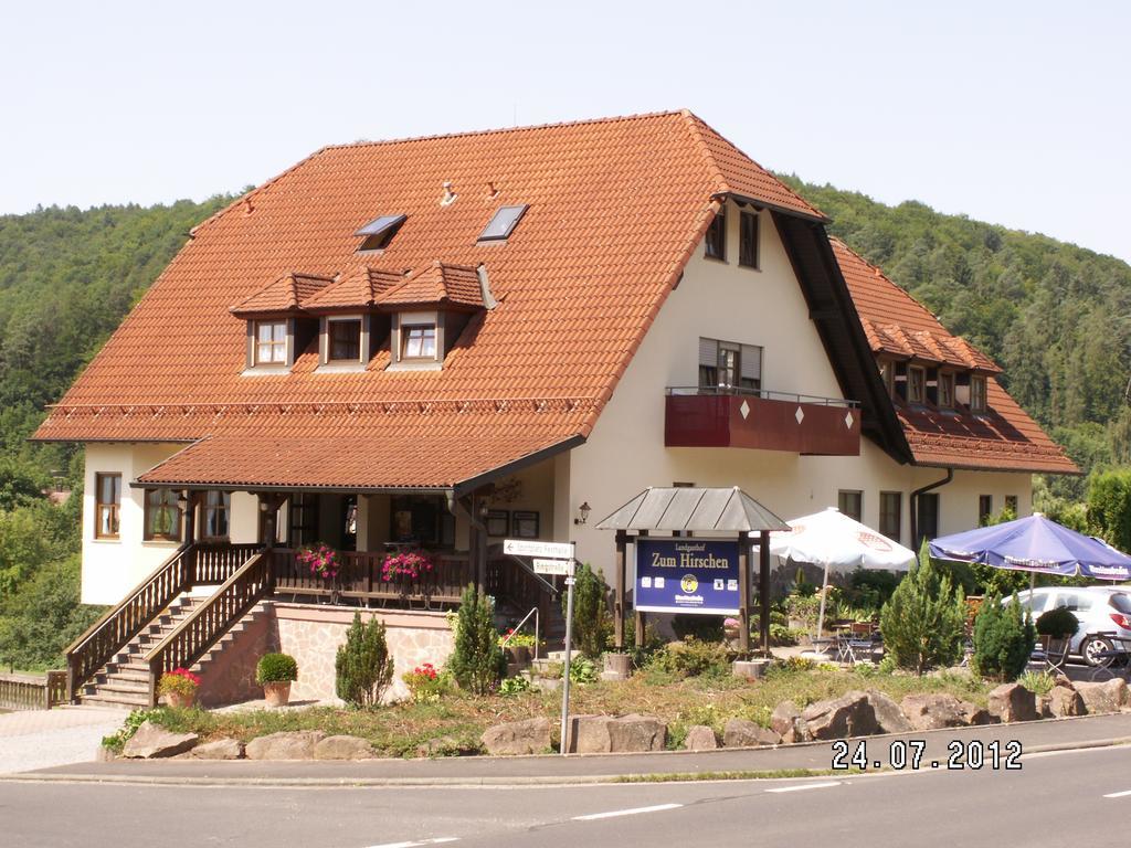 Landgasthof Zum Hirschen Hafenlohr ภายนอก รูปภาพ