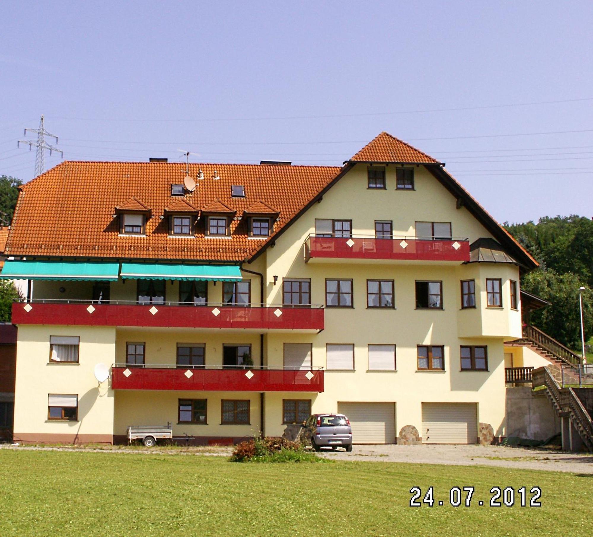 Landgasthof Zum Hirschen Hafenlohr ภายนอก รูปภาพ