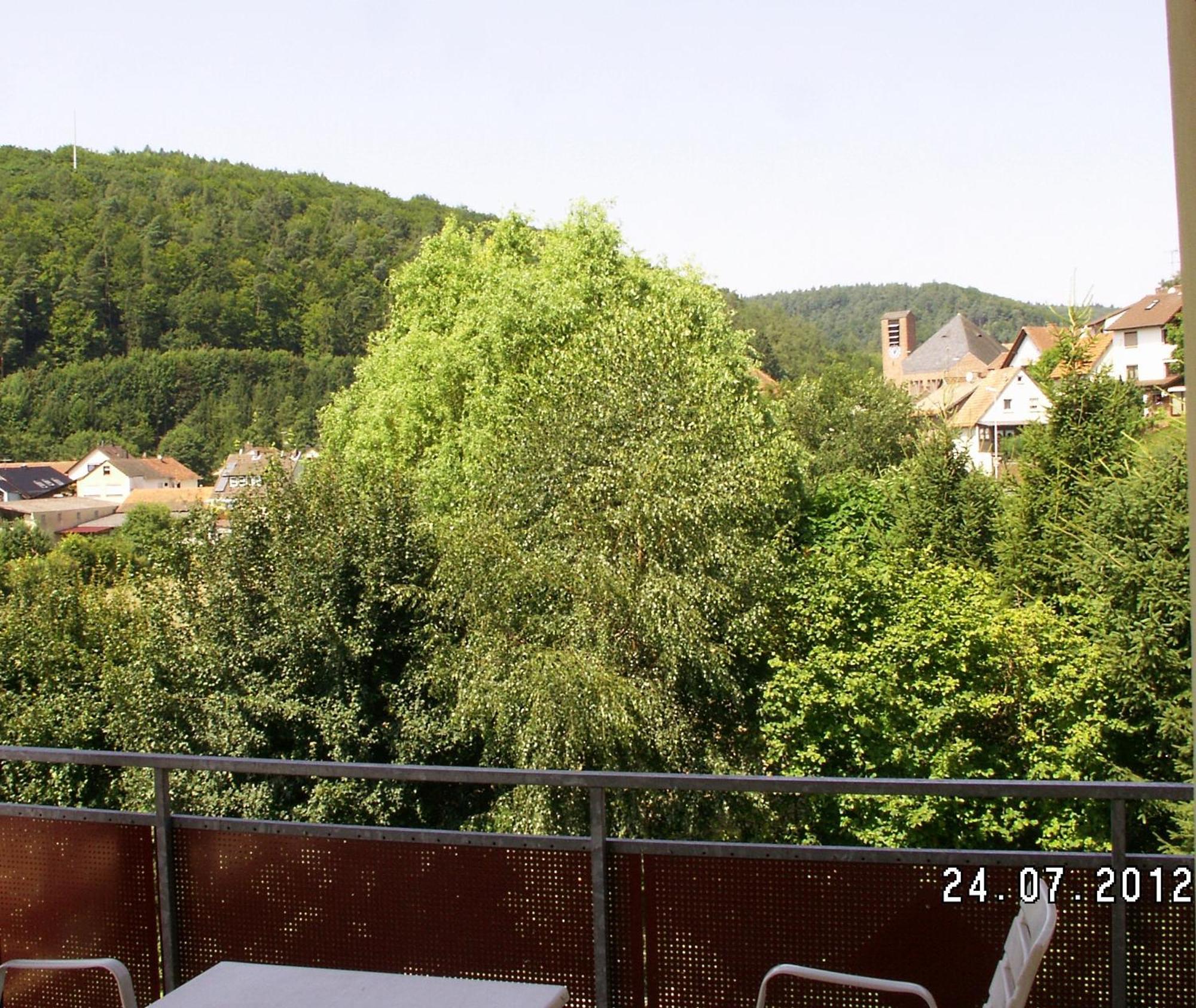Landgasthof Zum Hirschen Hafenlohr ภายนอก รูปภาพ