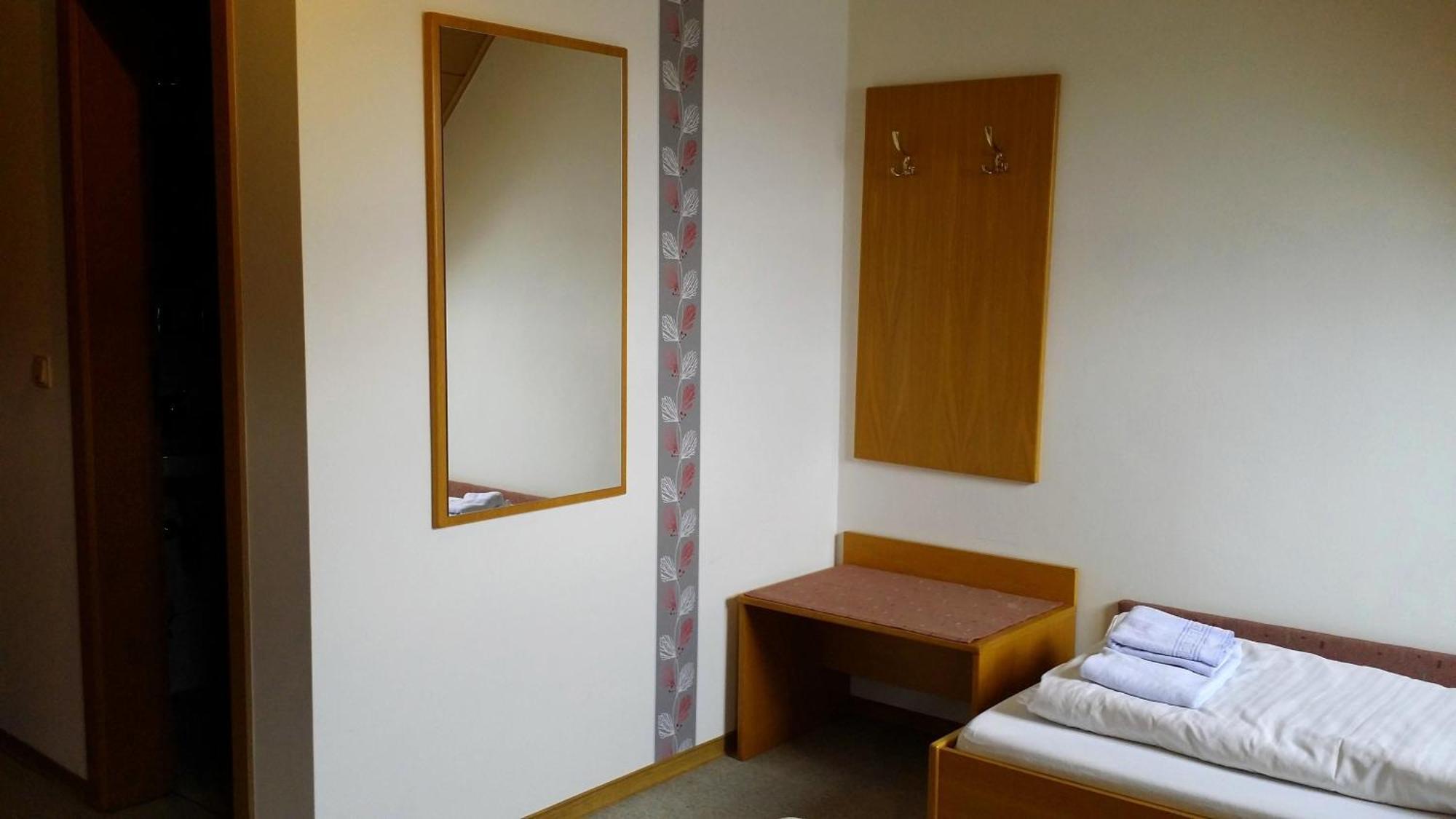 Landgasthof Zum Hirschen Hafenlohr ห้อง รูปภาพ