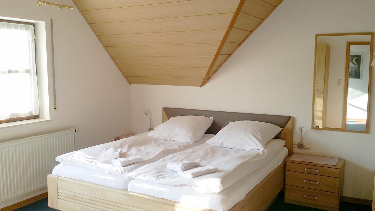 Landgasthof Zum Hirschen Hafenlohr ภายนอก รูปภาพ
